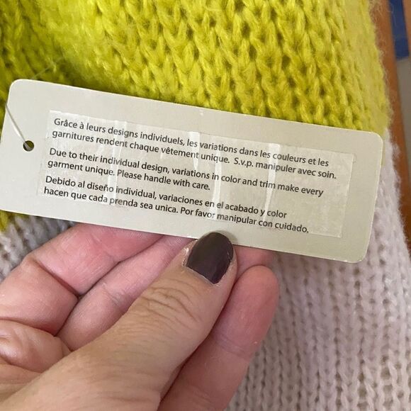 Cloth by RD International Color Block Crew Neck - Picture 7 of 10